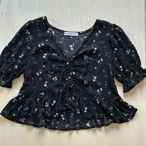 Small Arizona jean company juniors flower cropped adjustable top